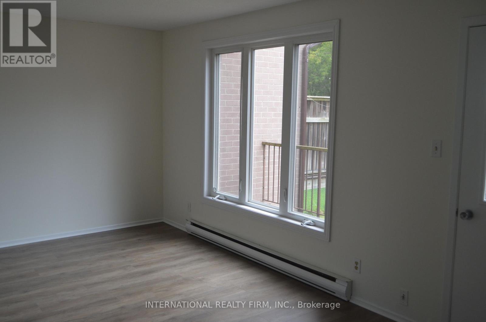 53 PEACOCK BOULEVARD - Image 3
