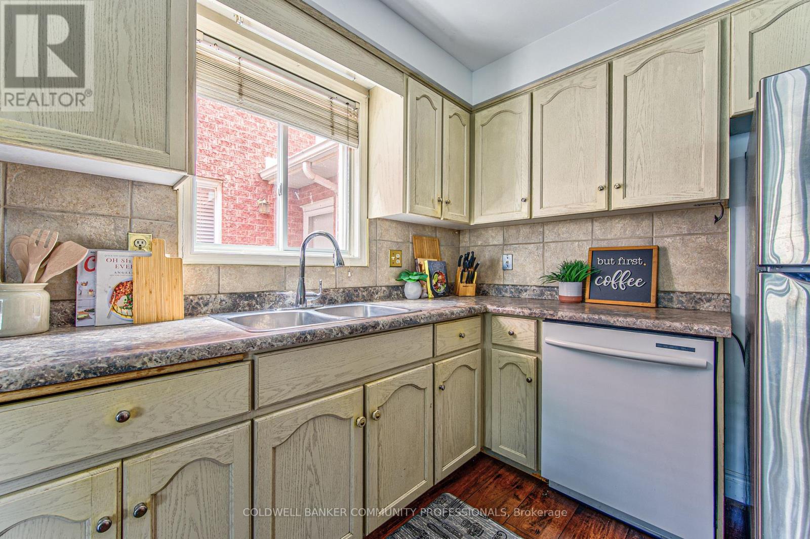 86 CHELSEA CRESCENT - Image 17