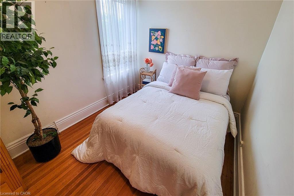 244 HUGHSON Street N - Image 26