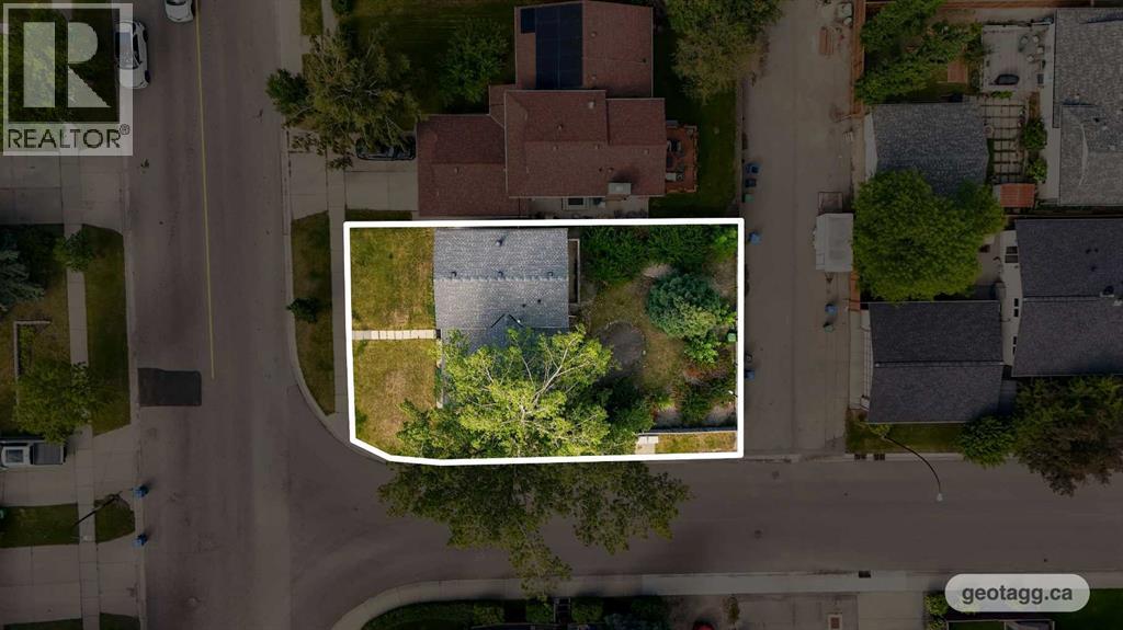 703 Woodpark Boulevard SW - 36