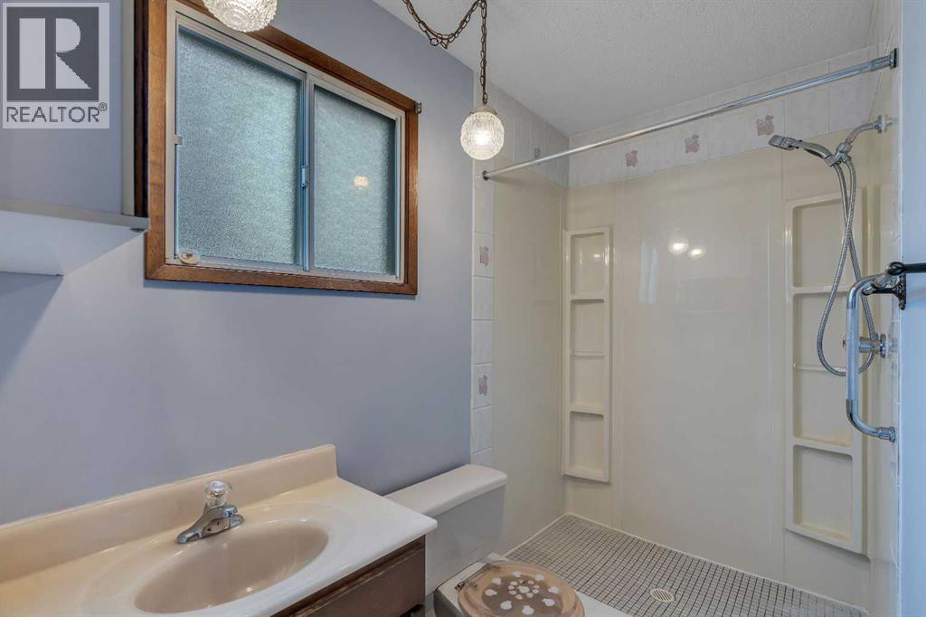 703 Woodpark Boulevard SW - 12