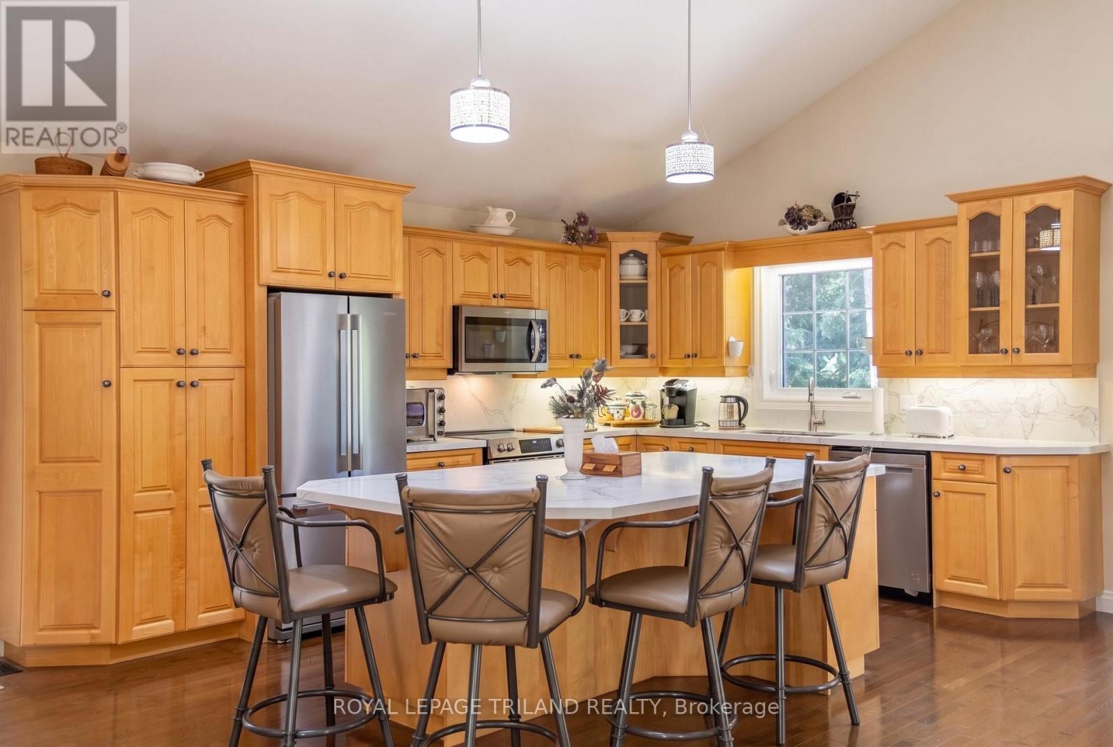 9958 RIVERVIEW ROAD - Image 21
