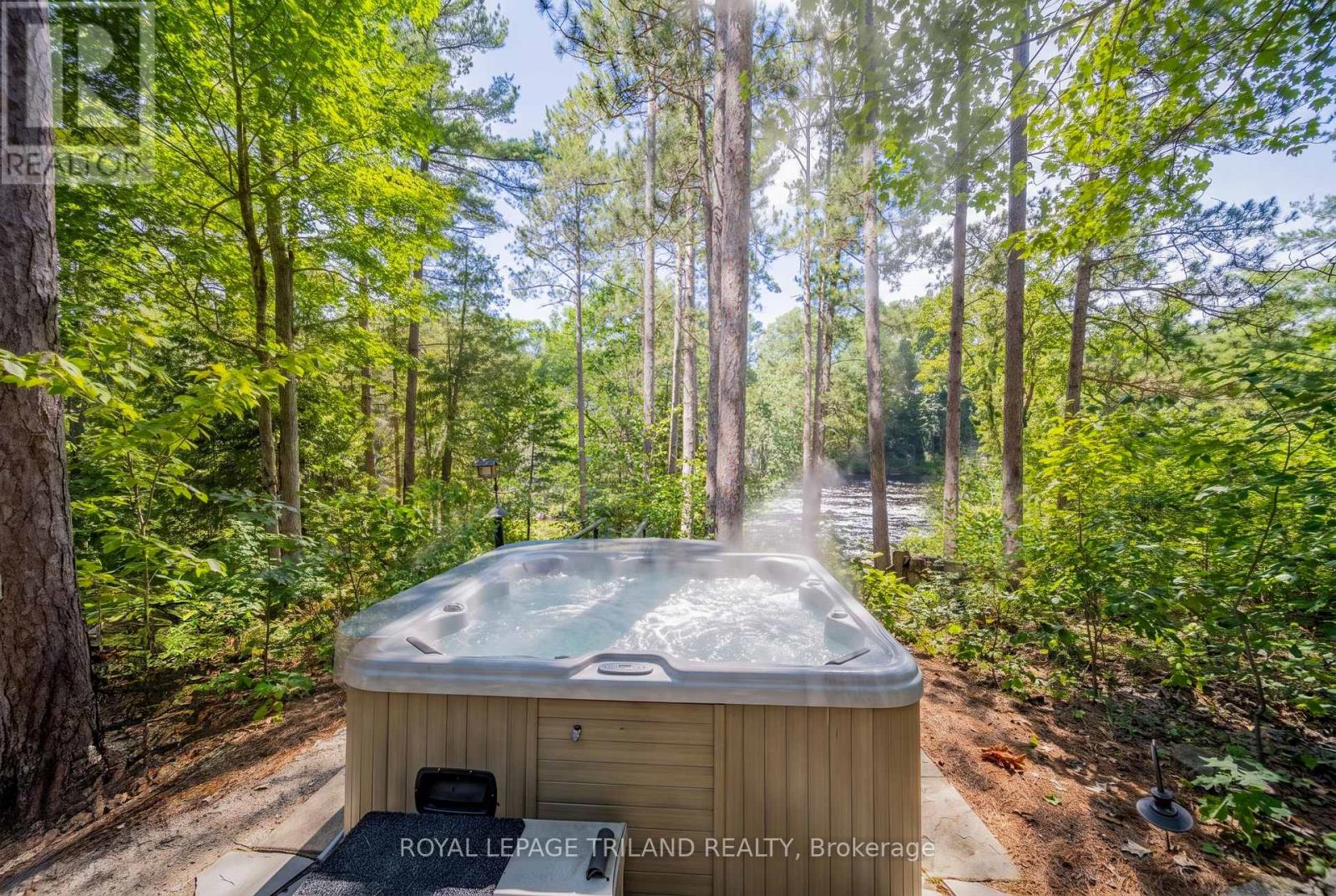 9958 RIVERVIEW ROAD - Image 43