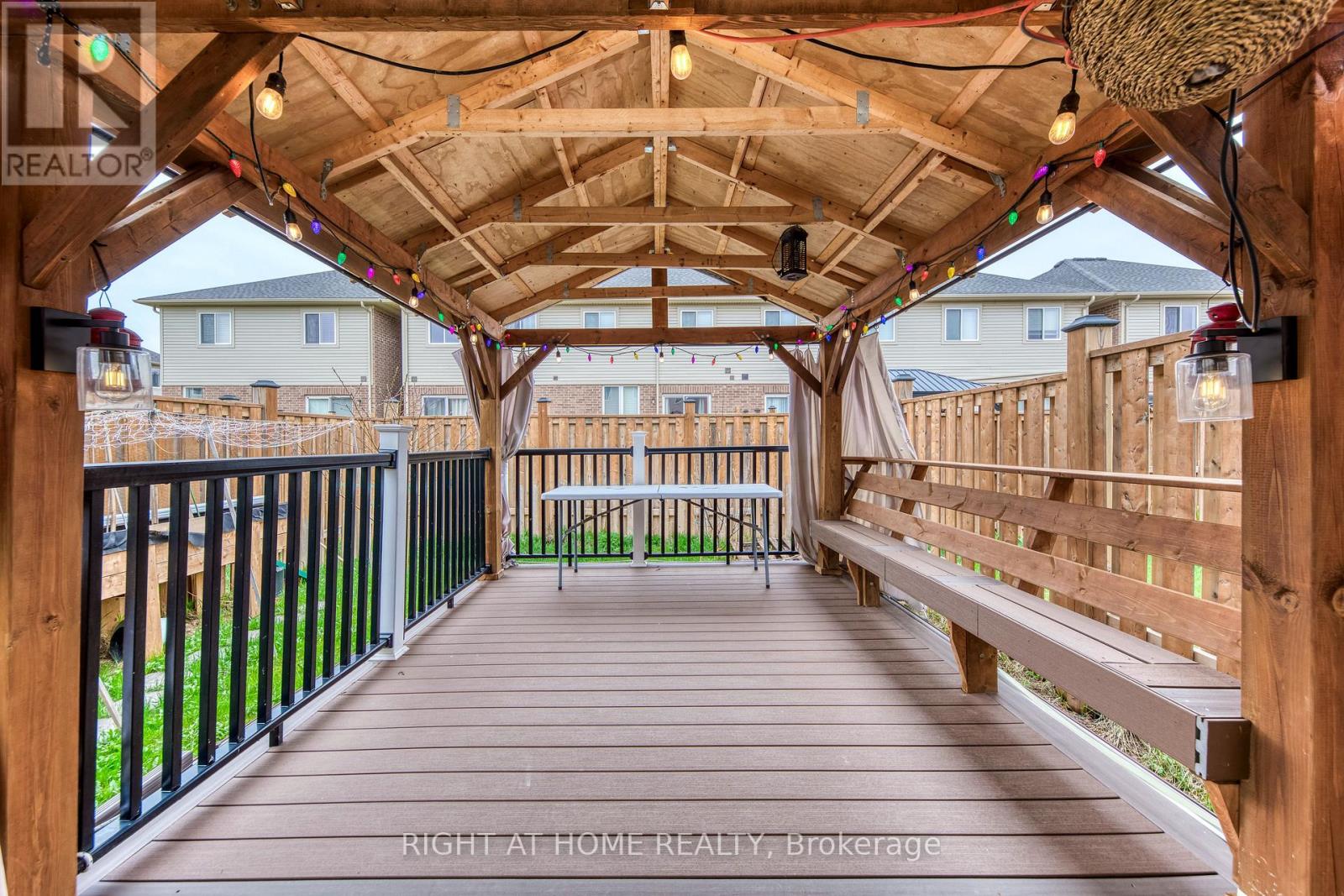 105 SONOMA LANE - Image 23