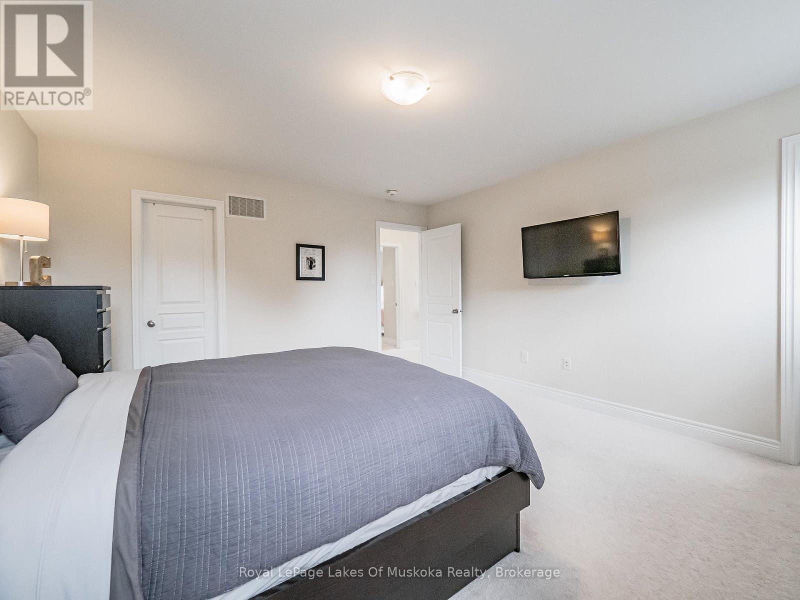 85 DOUGLAS DRIVE - Image 18