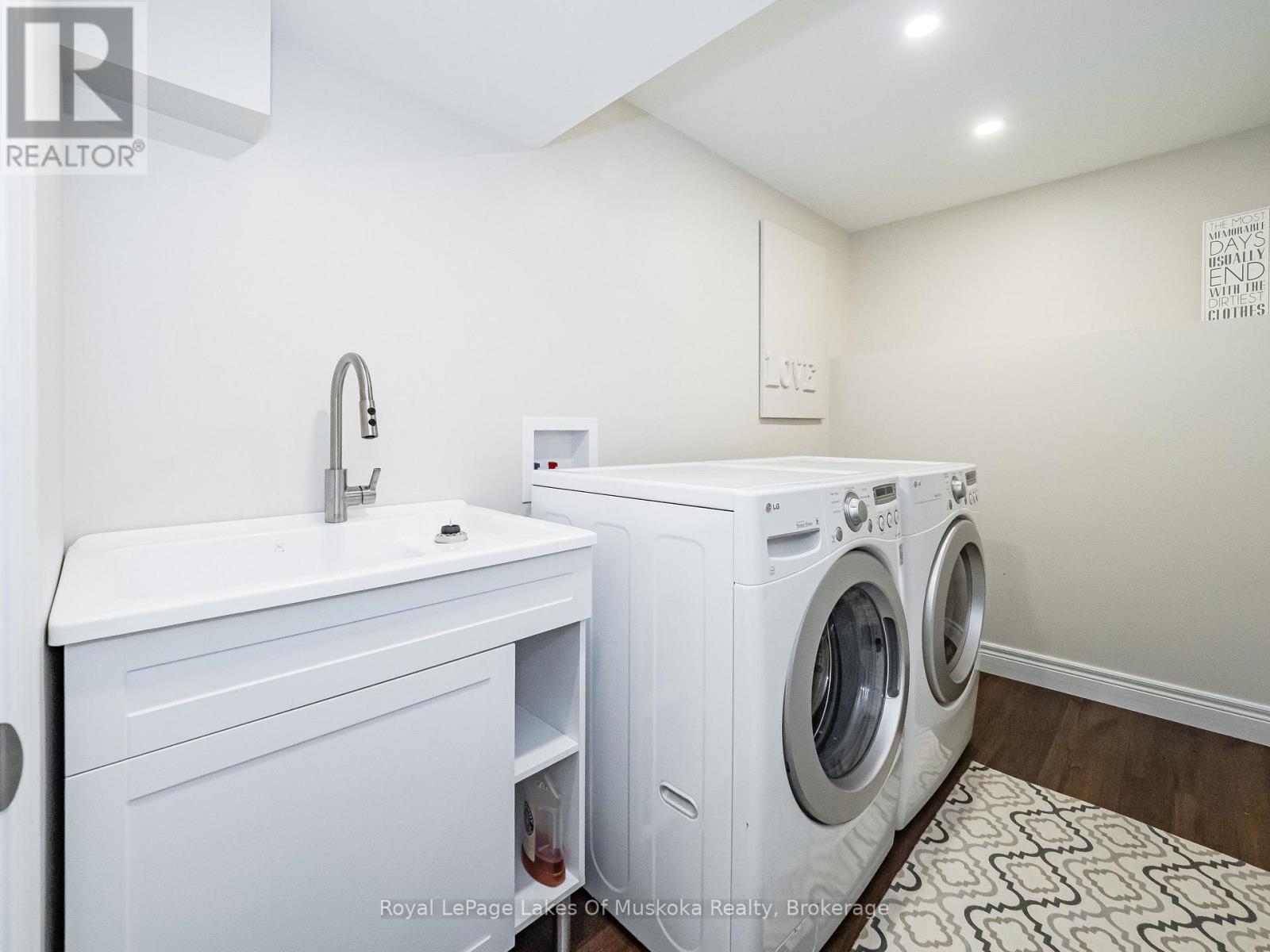 85 DOUGLAS DRIVE - 30