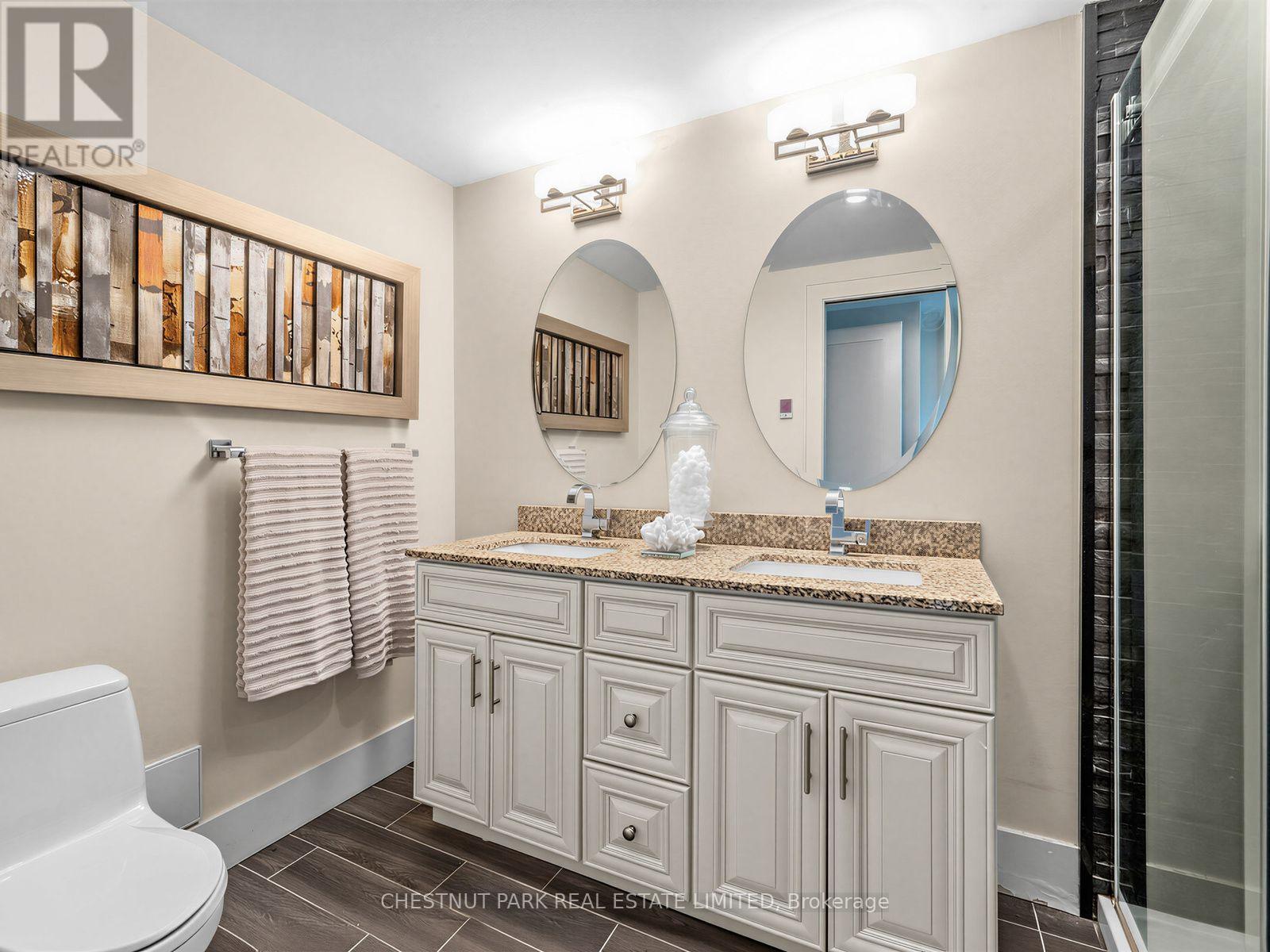 #318W 500 QUEENS QUAY - 19