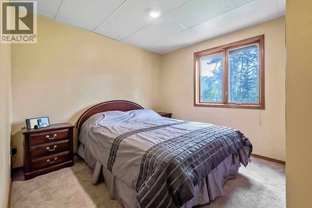 652 North Royalite Way NE - Image 24