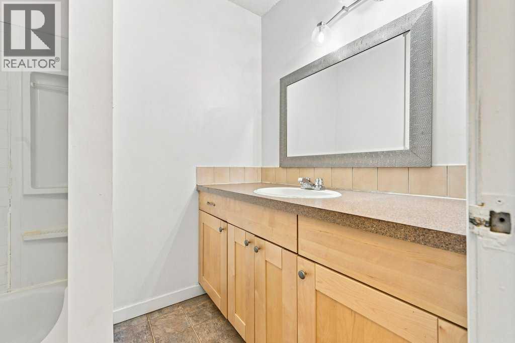 #2 7734 Bowness Road NW - Image 13