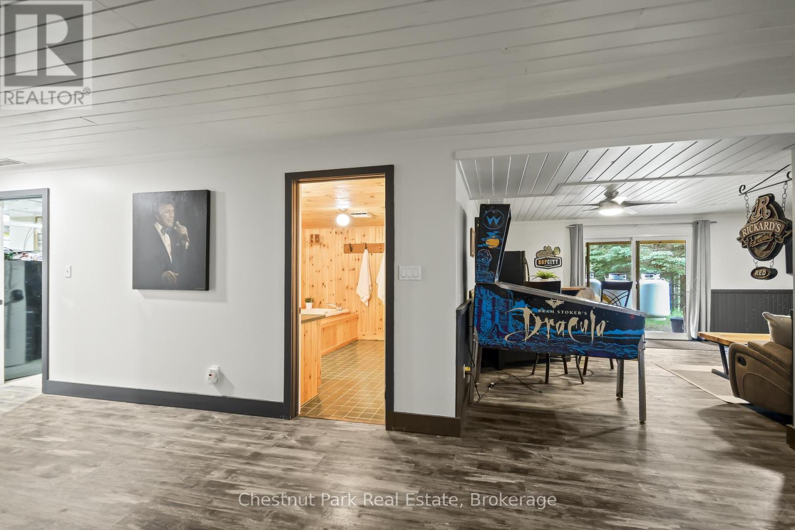 802 WILLIAMSPORT ROAD - Image 39
