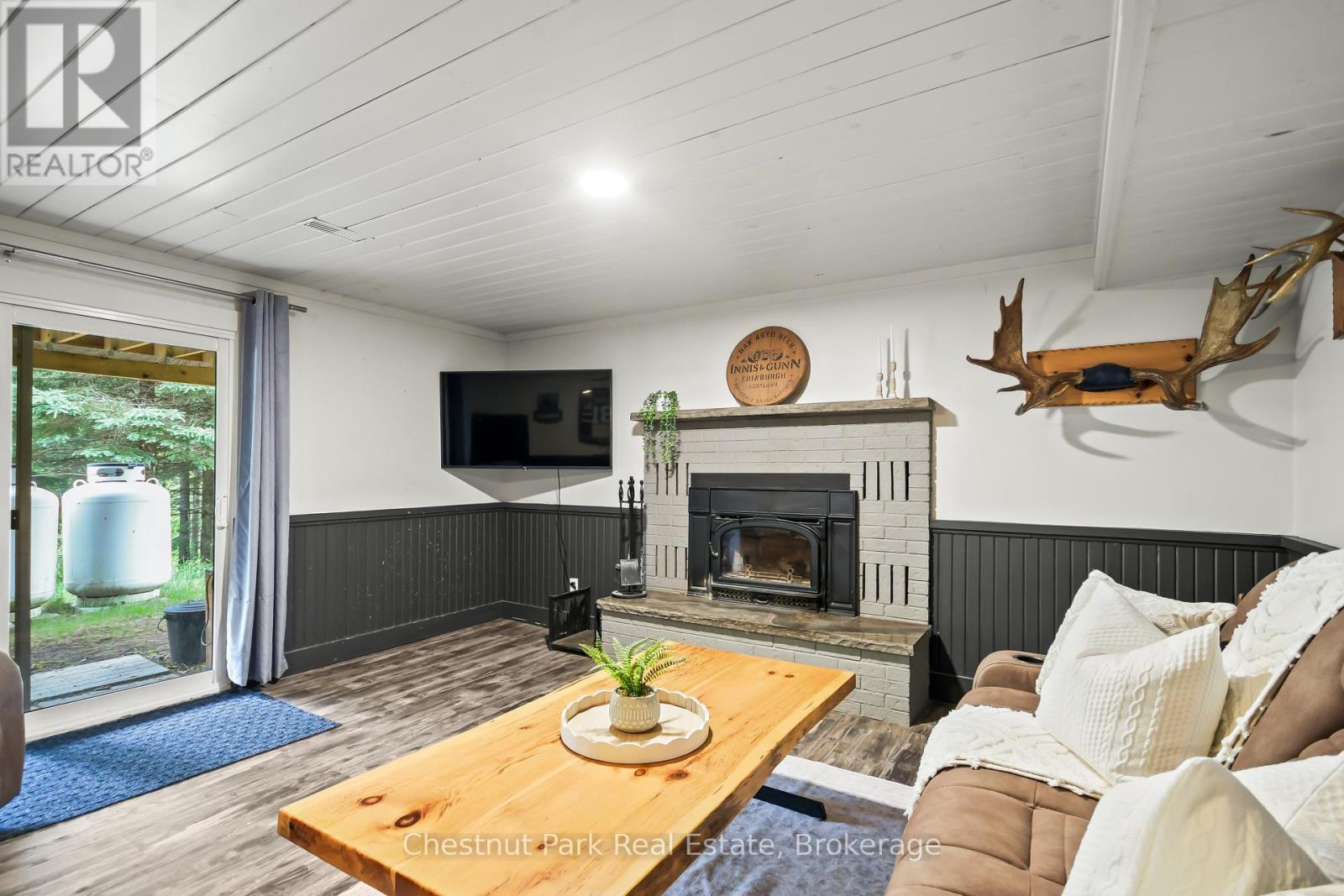 802 WILLIAMSPORT ROAD - Image 42