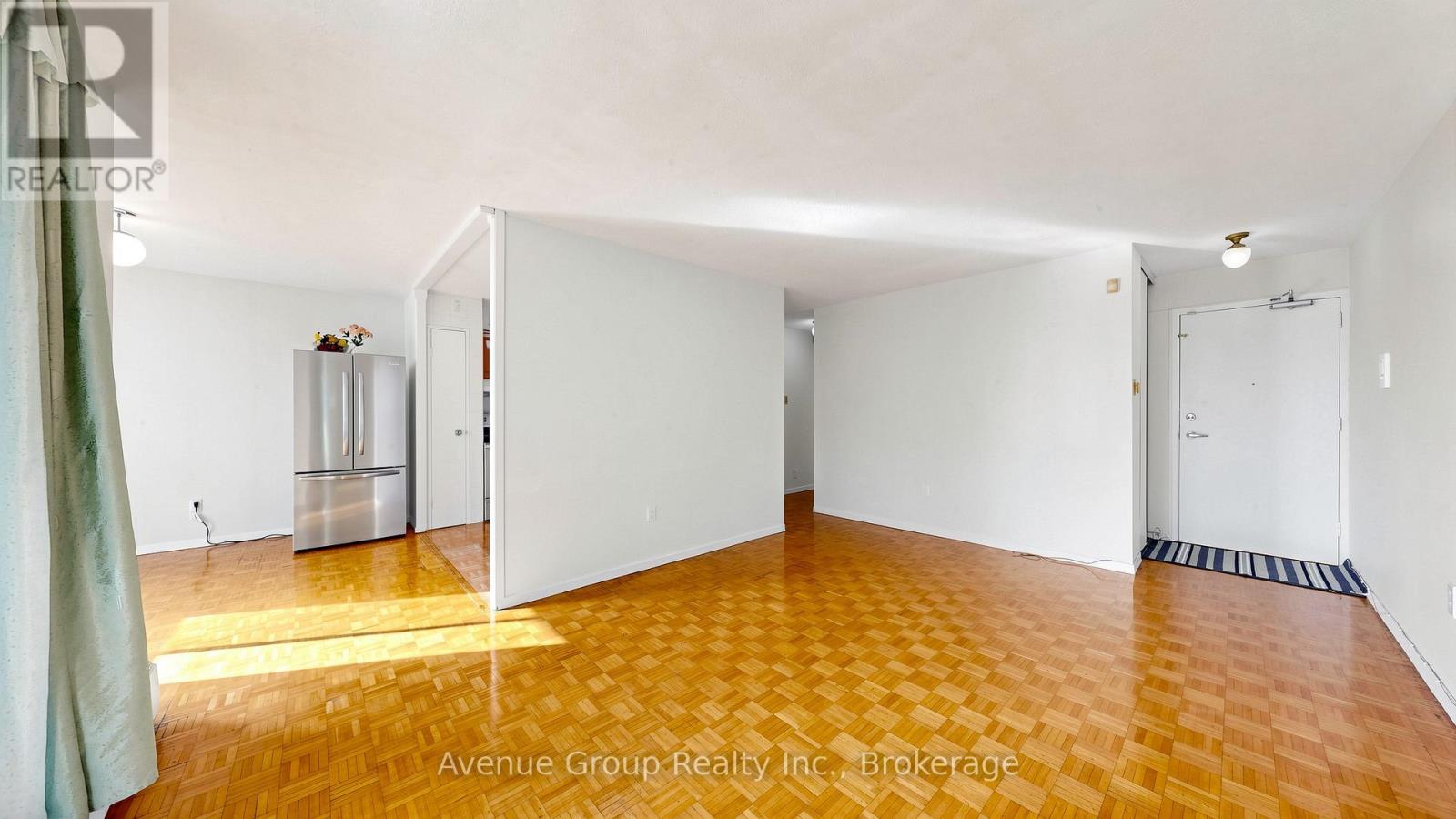 #417 4673 JANE STREET - Image 10