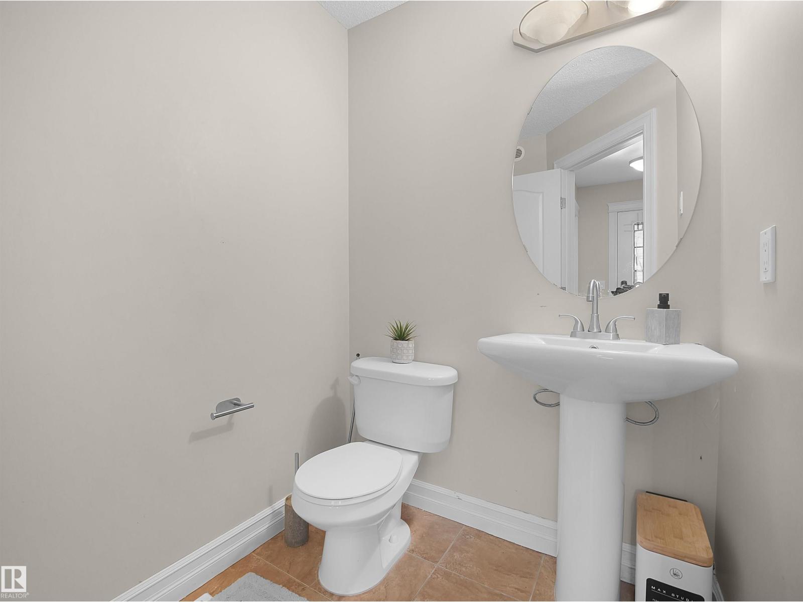 17127 126 ST NW - 5