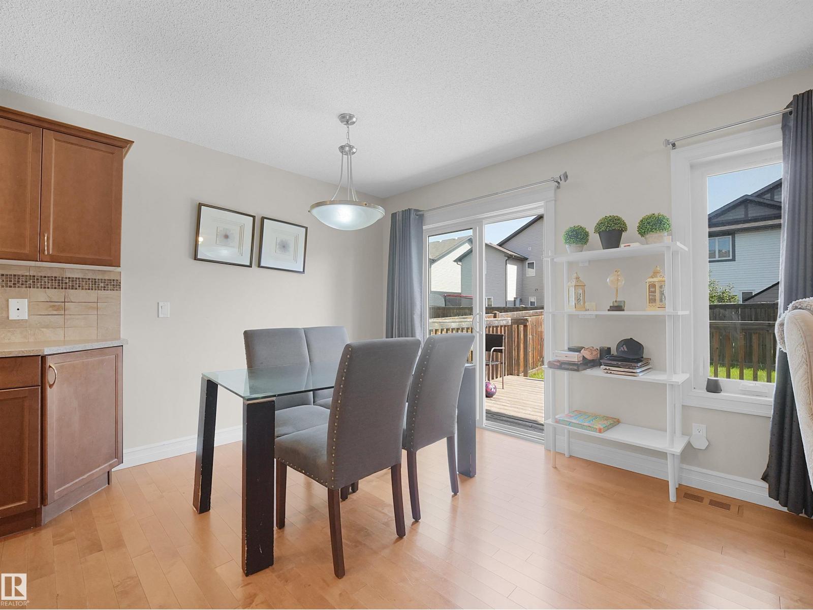 17127 126 ST NW - 12