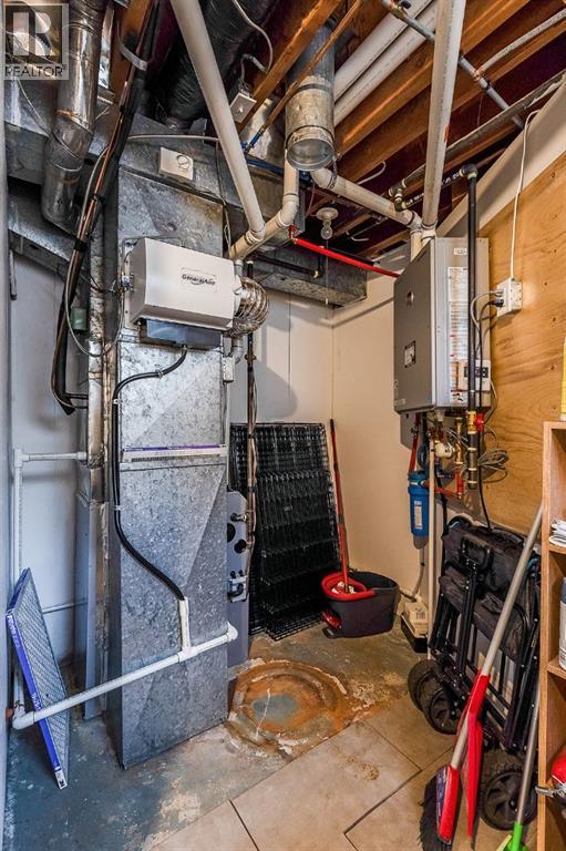 2332 20 Avenue SE - 42