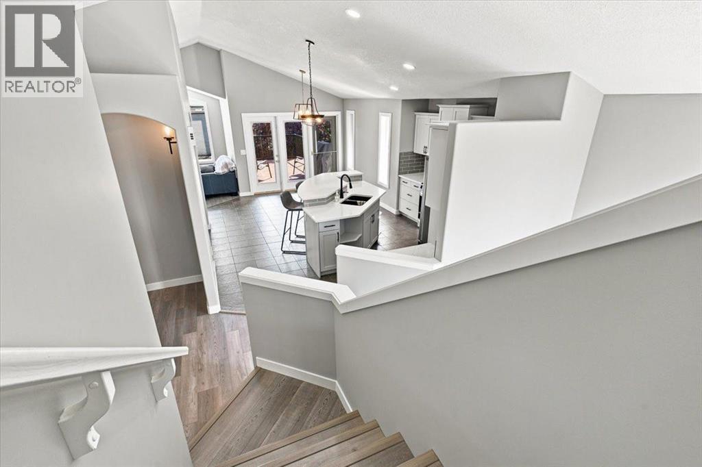 10465 Royal Oaks Drive - Image 21