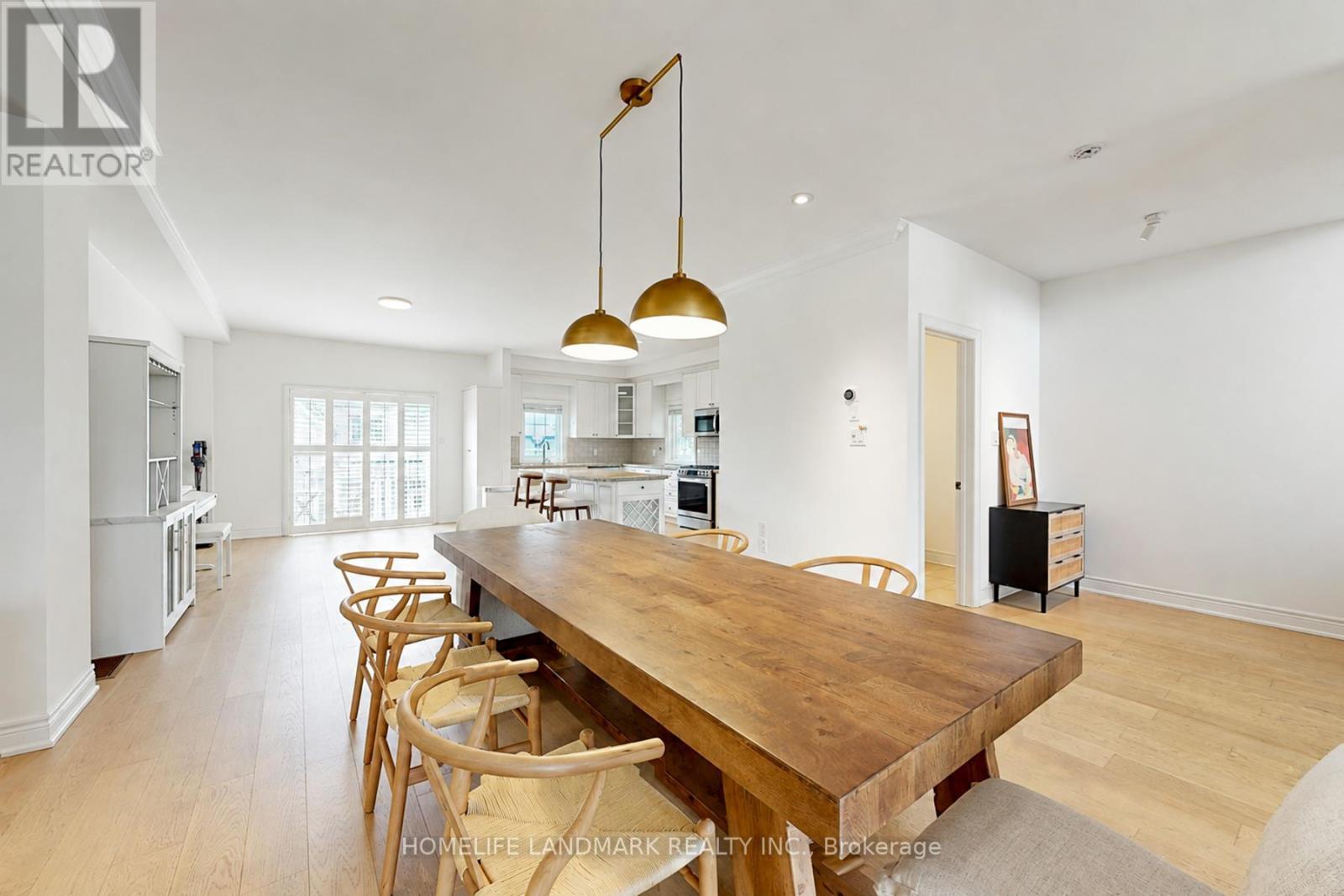 #27 8900 BATHURST STREET - Image 11