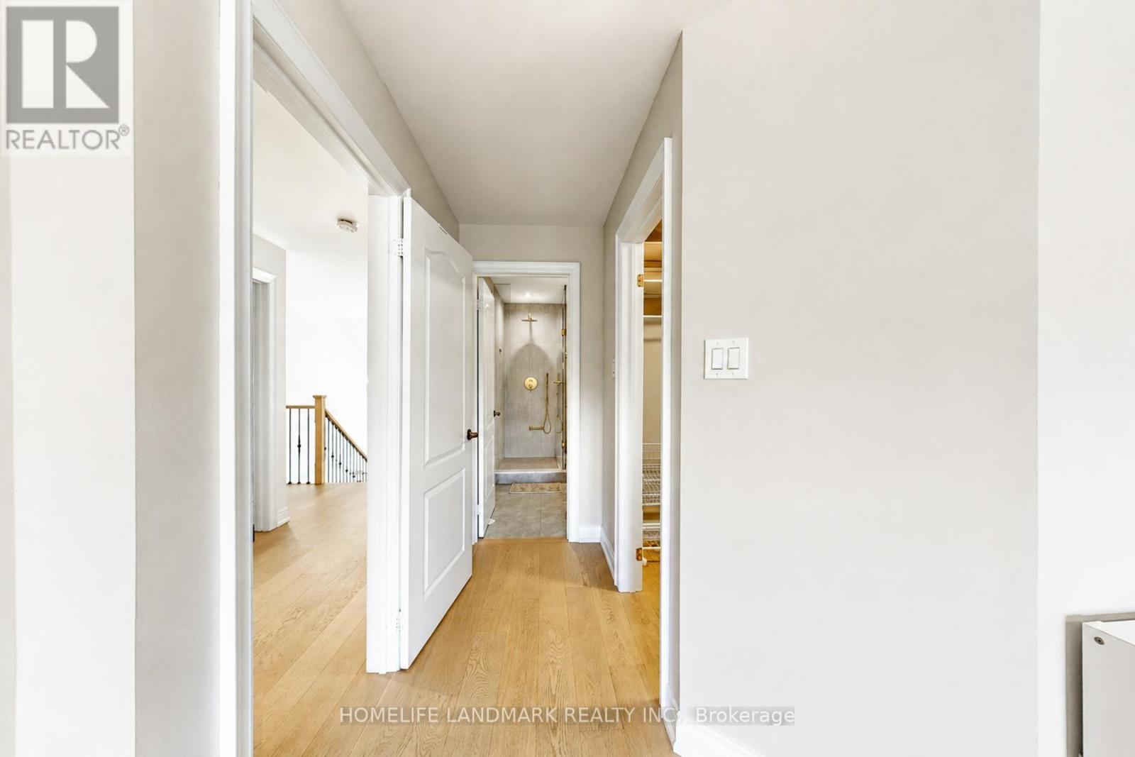 #27 8900 BATHURST STREET - 27