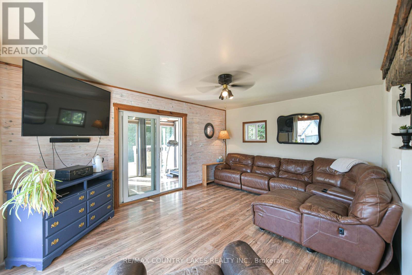 1782 LOVERING LINE - Image 19