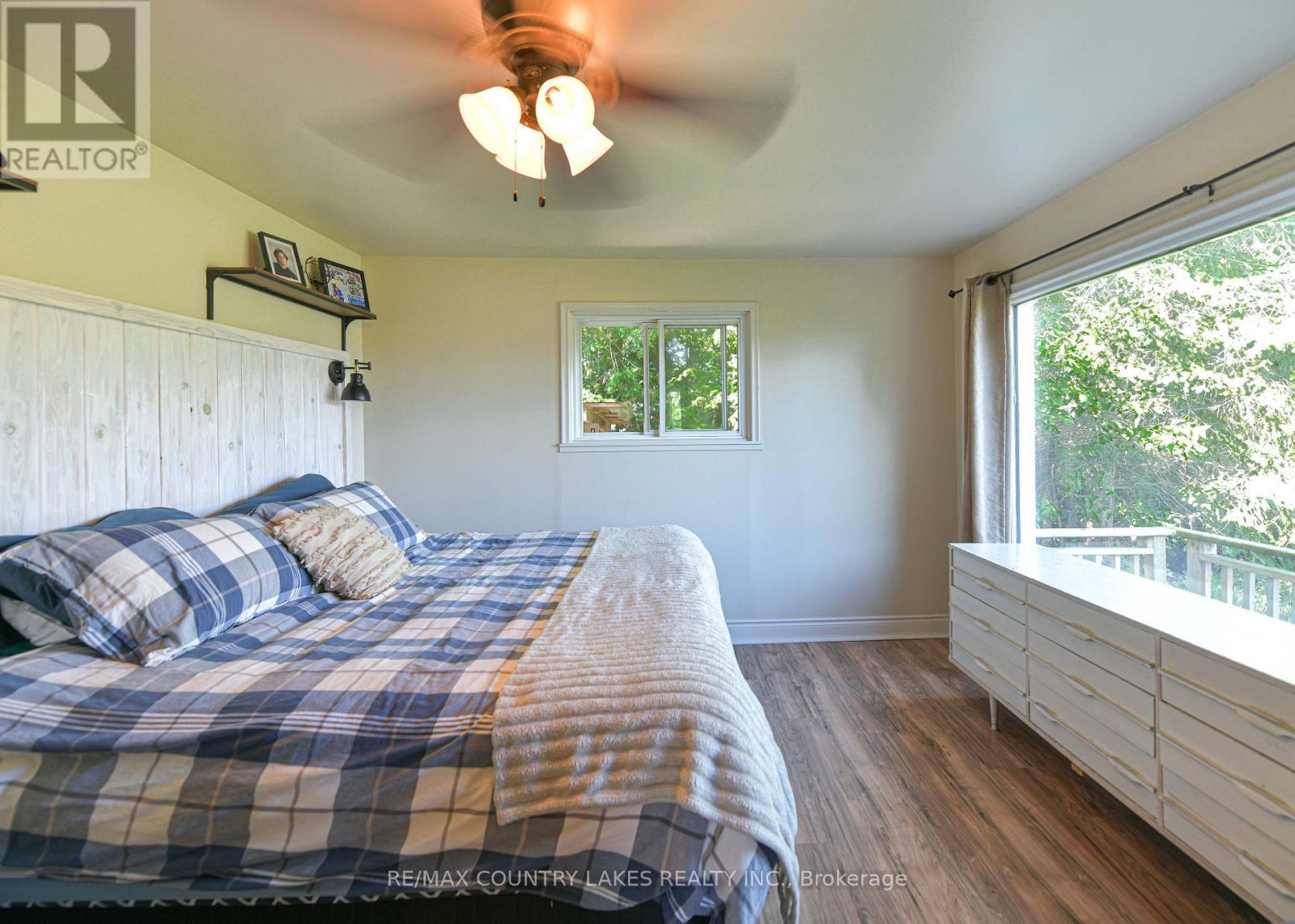 1782 LOVERING LINE - Image 24