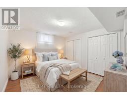 24 Snowshoe Trail, Barrie, ON L4N7Z1 Photo 17