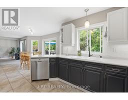 24 Snowshoe Trail, Barrie, ON L4N7Z1 Photo 23