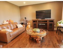 Bedroom 2 - 10543 109 St, Westlock, AB T7P1A9 Photo 6