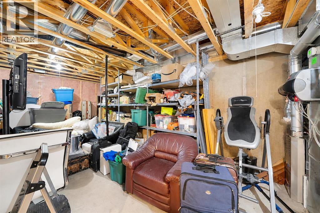 96 Northlands Crescent NE - 30