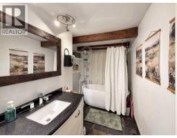22048 Township Road 720, Valleyview, AB T0H3N0 Photo 22