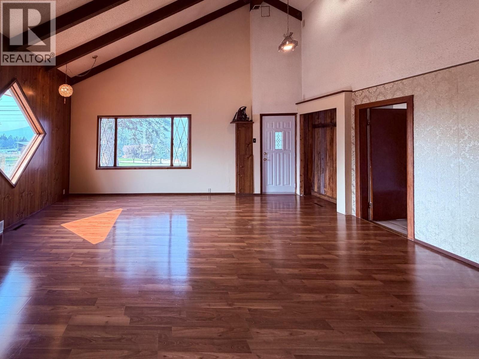 5740 95 Highway, Edgewater