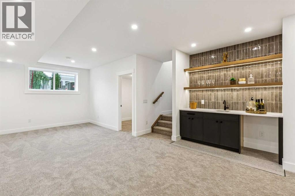 4920 21 Avenue NW - Image 38