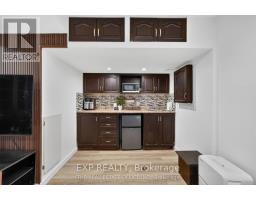 106 Corsica Private W, Ottawa, ON K1G5Y1 Photo 11