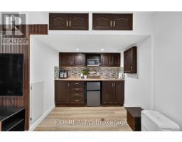 106 Corsica Private W, Ottawa, ON K1G5Y1 Photo 9