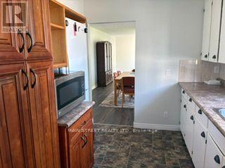 329 JAMES STREET E - 23