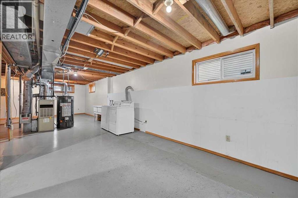 273 Sandarac Drive NW - 42
