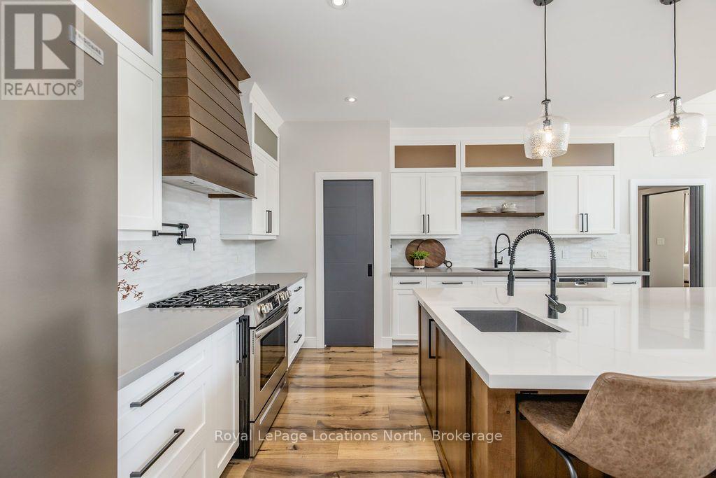 116 MAMIE AVENUE - Image 11