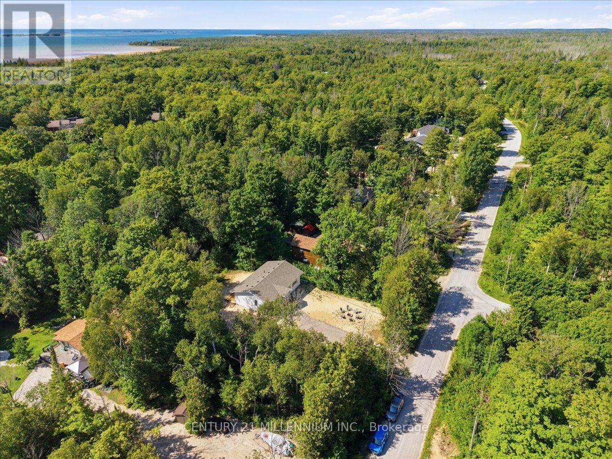 34 ROLLING HILLS DRIVE - 45