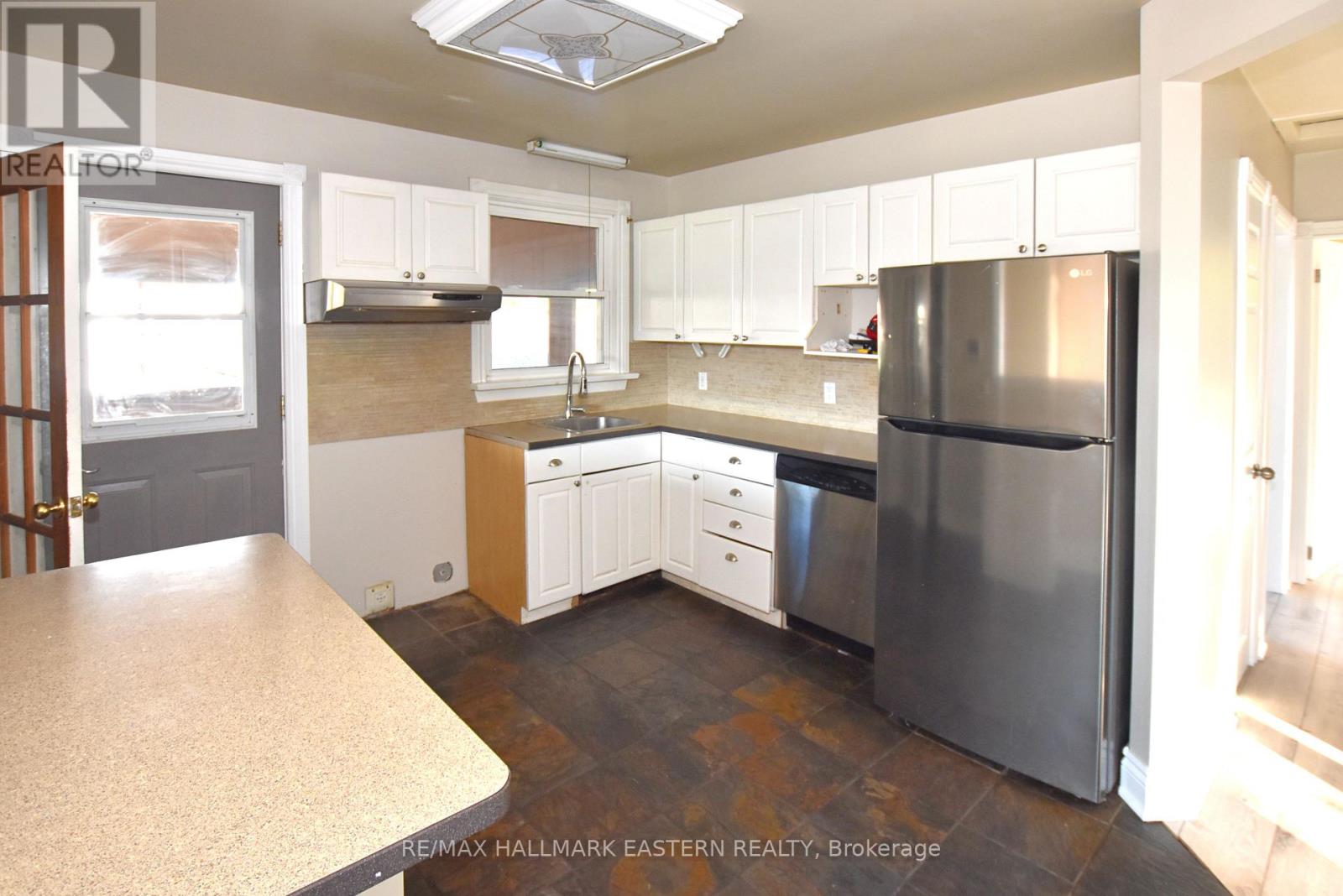 289 BENNET STREET - Image 13