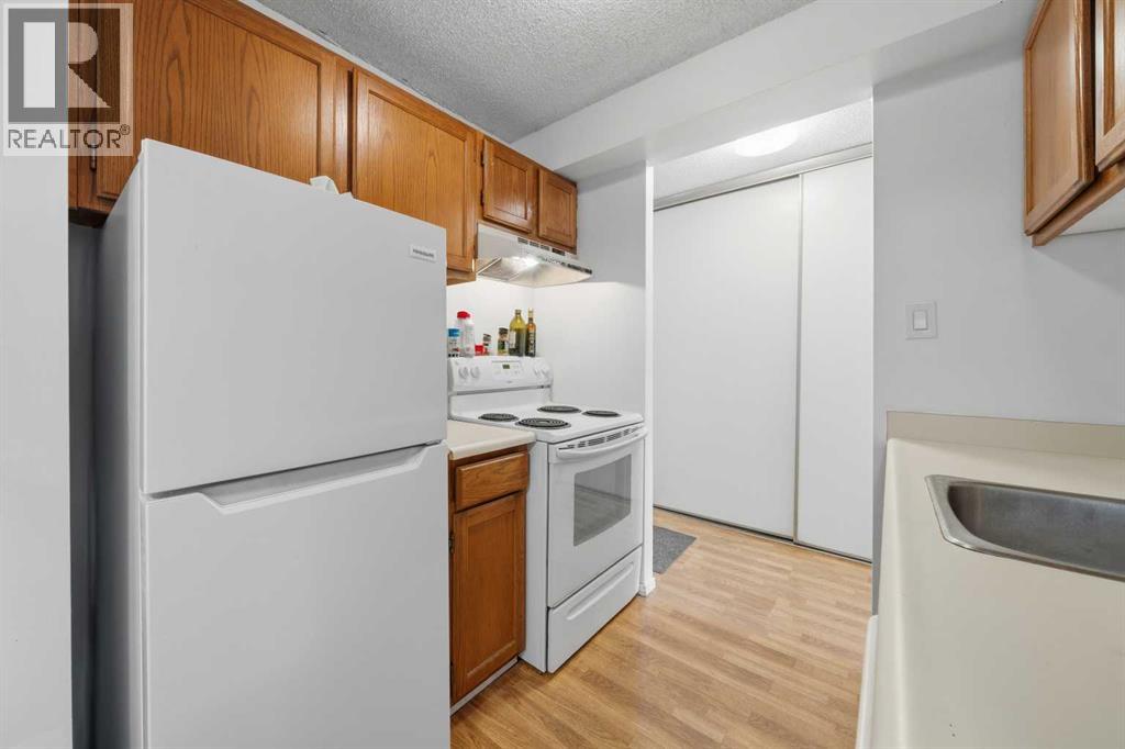#1613 924 14 Avenue SW - 5