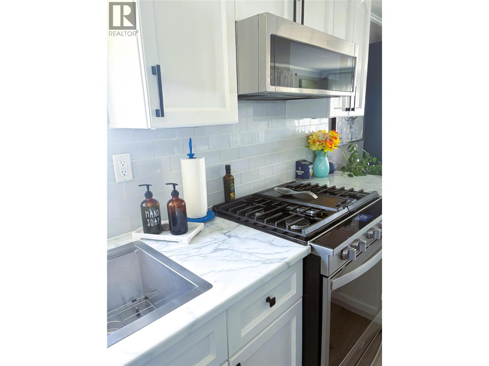 #41 2932 Buckley Road - 16