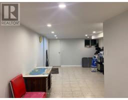 700 Dufferin Street, Toronto, ON M6K2B7 Photo 8