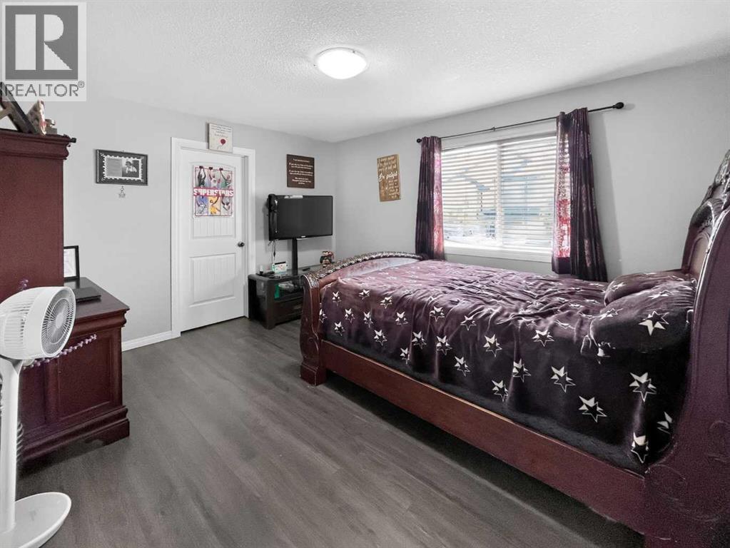 6414 112 Street - 17