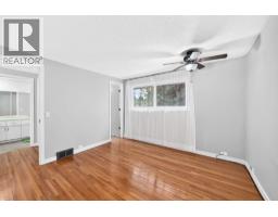 1008 Cantabrian Drive Sw, Calgary, AB T2W1L7 Photo 10