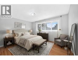 1008 Cantabrian Drive Sw, Calgary, AB T2W1L7 Photo 15