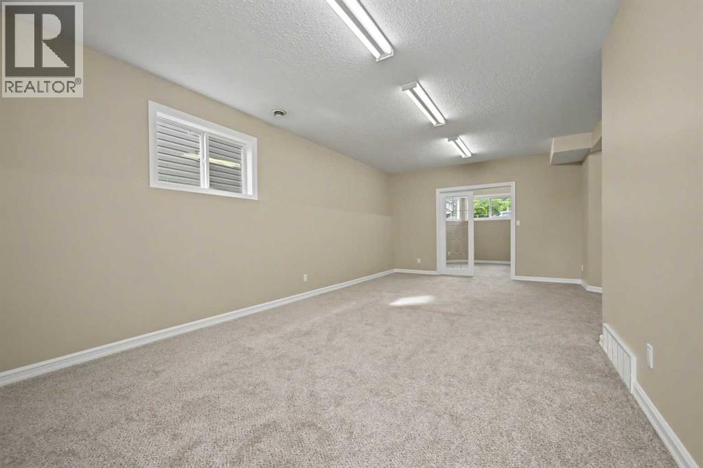 6217 89 Street - Image 22