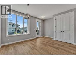 28A Green Meadow Crescent - photo 5