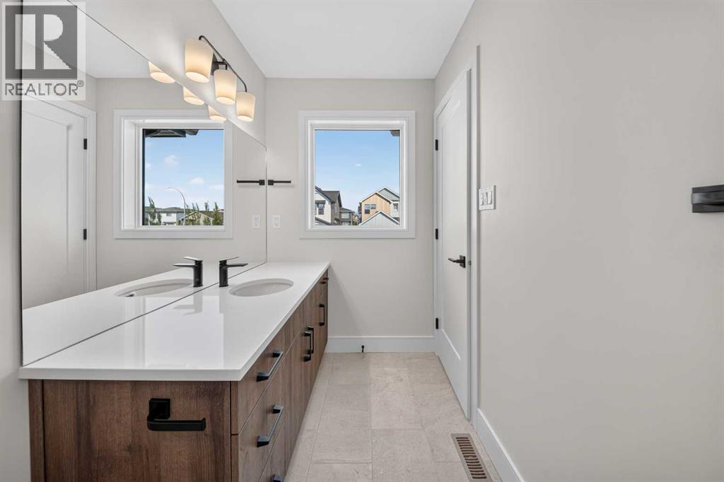 2616 44 Street S - Image 24