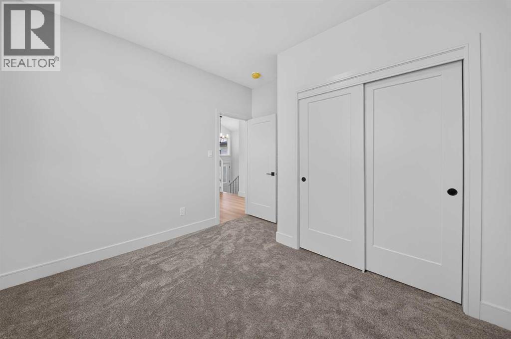 2616 44 Street S - Image 32