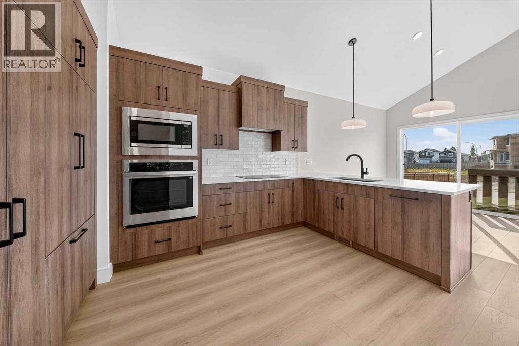 2616 44 Street S - Image 4