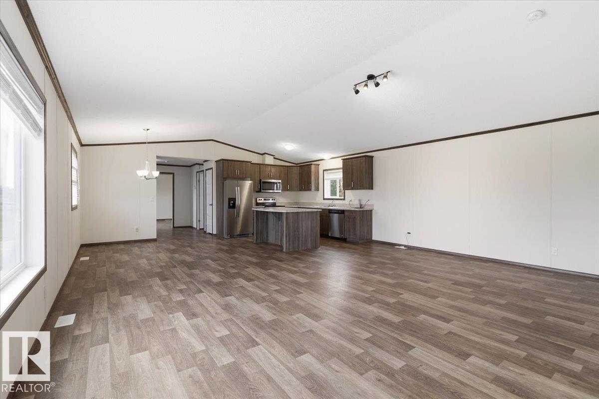 1409 TWP RD 502 - Image 3